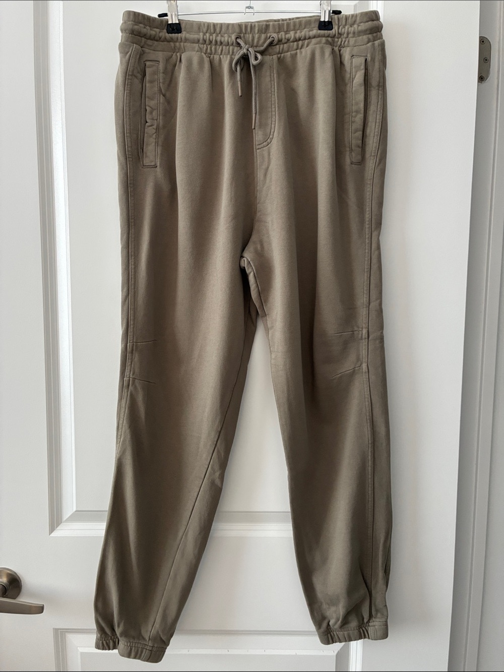 Gymshark Size L Rest Day Essentials Jogger Sweatpants - Linen Brown